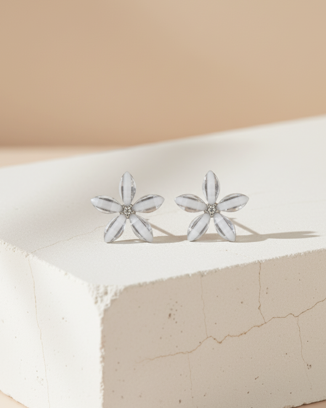Frosted Petal Flower Stud Earrings - Clooz