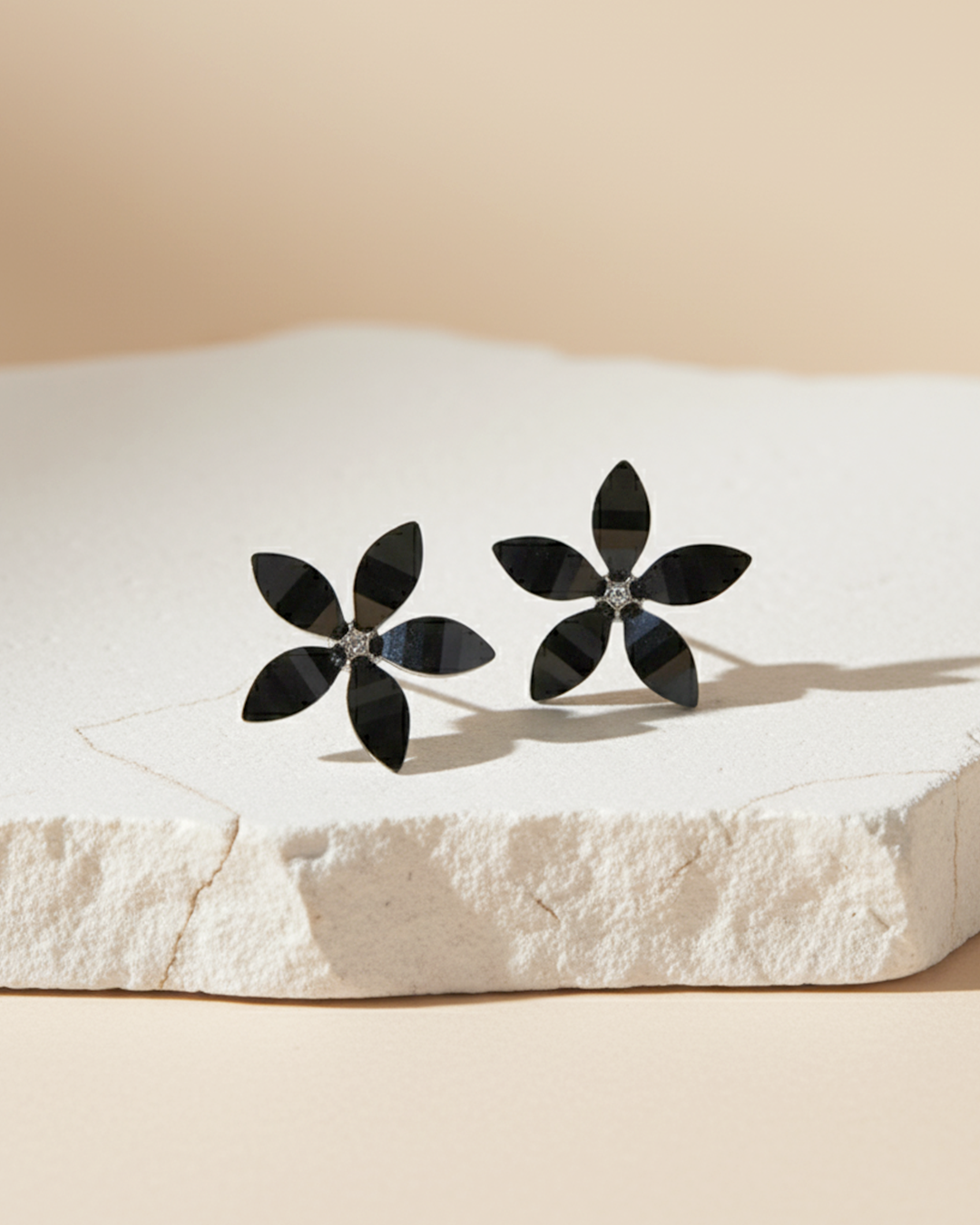 Obsidian Blossom Stud Earrings - Clooz