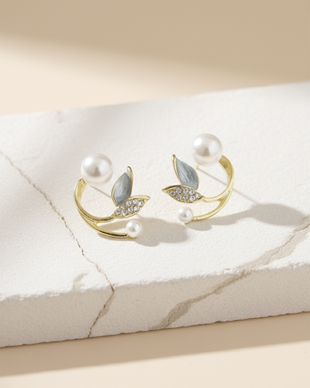 Pearl & Crystal Leaf Climber Earrings | Korean Ear Cuff Jacket Jewelry